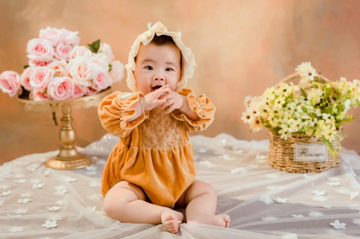 白城宝宝睡觉爱笑 白城宝宝睡觉爱笑